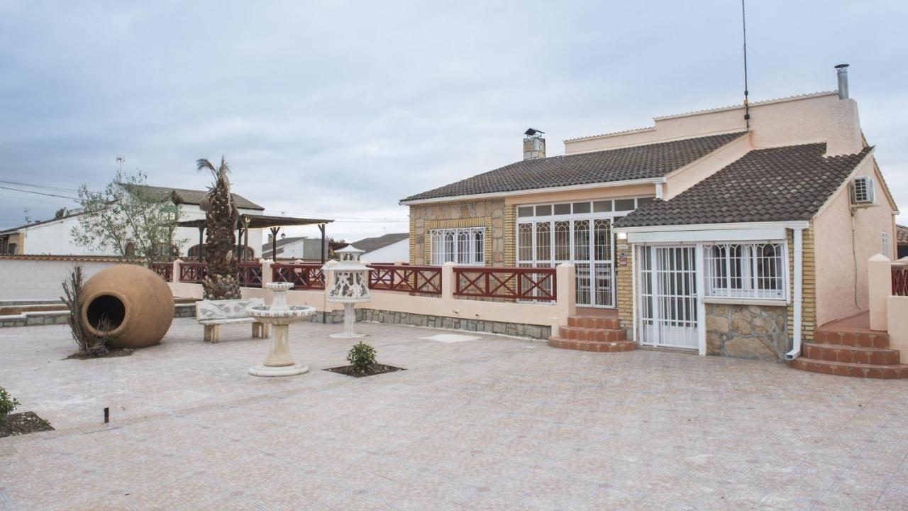 La Casa De La Tinaja Piscina Y Chimenea By Toledo Ap Βίλα Villamiel de Toledo Εξωτερικό φωτογραφία