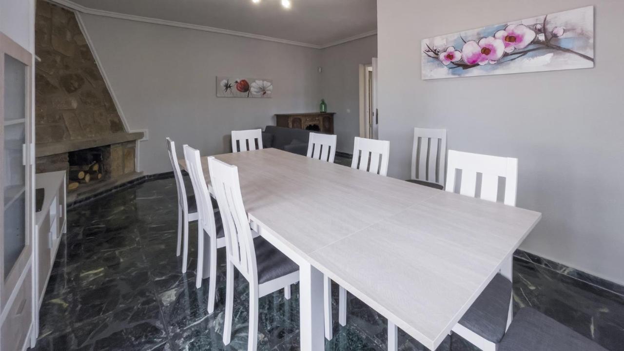 La Casa De La Tinaja Piscina Y Chimenea By Toledo Ap Βίλα Villamiel de Toledo Εξωτερικό φωτογραφία
